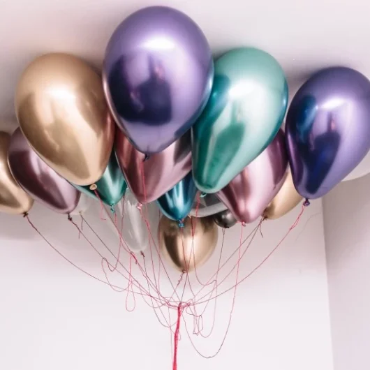 decorative metallic balloons